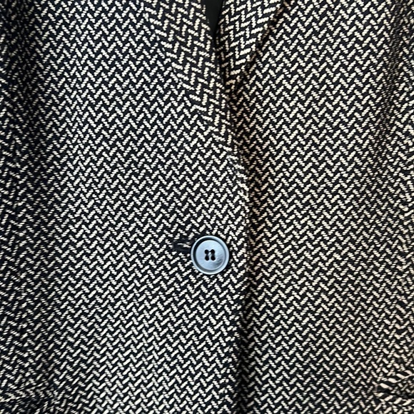 MaxMara Wool Blazer Size 10 - Picture 3 of 7